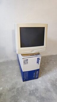 CRT monitory 15/17"