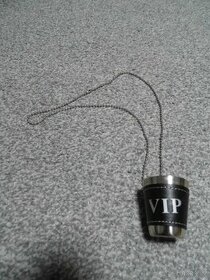 Panák na krk VIP