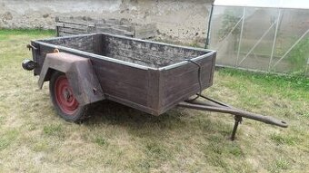 Kára za traktor