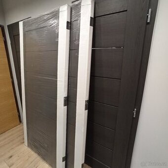Interiérové dveře (Negra) "90"cm práve