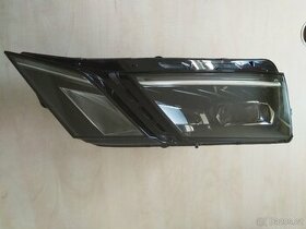 Pravý přední LED světlomet facelift