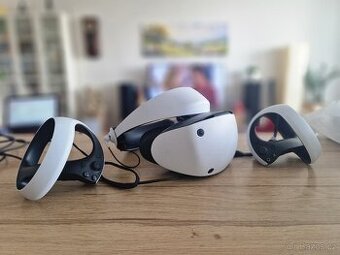 Prodám PS VR2 – kompletní set + bonus (TOP stav)