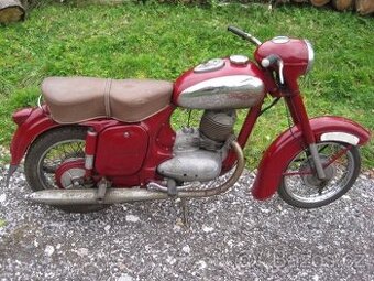 Koupím staré moto Jawu/Čz, Kývačku, Péráka nebo ND