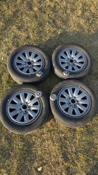 Sada letních kol – Plechové disky + Nexen 205/55 R16
