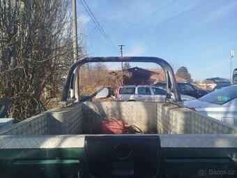 Nissan Pickup, r.v. 1998-2005