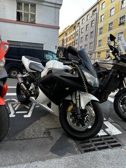 Honda CBR929 FireBlade
