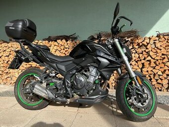 Motocykl Voge 500r