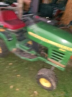 John Deere stx38