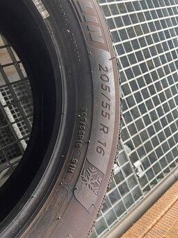 Pneu 4ks 205/55 R16