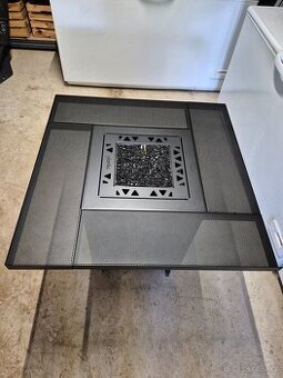 Stůl s plynovým ohnistěm