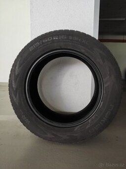 Zimní pneu Nokian 215/60/R16 (4ks)