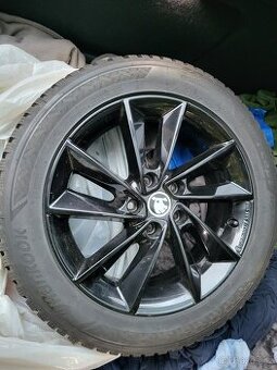 17" zimní Škoda Karoq Alukola Hankook  215/55/17 98V 8m