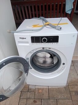 Automaticka pracka Vhirpool na7kg