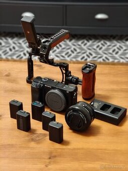 PRODÁNO Sony a6400, Zhiyun Crane 2 s příslušenstvím