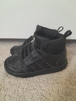 Černé tenisky Adidas 23