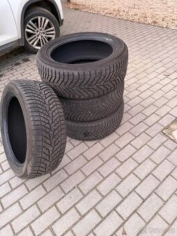 Yokohama 235/50/19 zimní