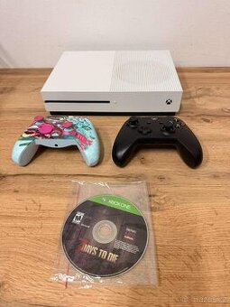 Xbox One S 500GB +2x OVL+1x HRA