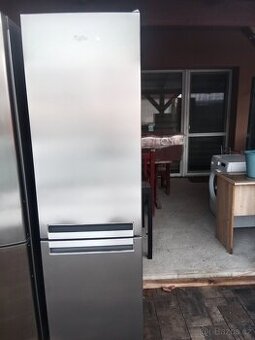 Lednice s mrazakem Vhirpool