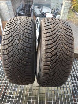 Prodám 2ks zánovní zimních pneu 205/60/15 Sailun Ice Blazer