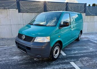VW T5 1.9 TDI 2006 KRÁSNÝ STAV