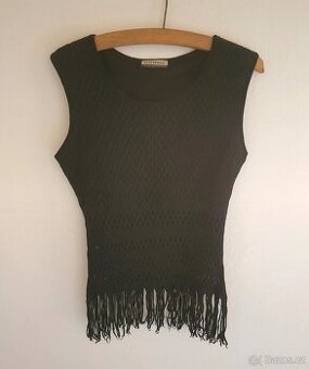 Černý top Clockhouse - 1