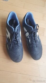 Téměř nové modré kopačky LOTTO, EU 44