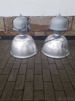 Průmyslové závěsné svítídlo