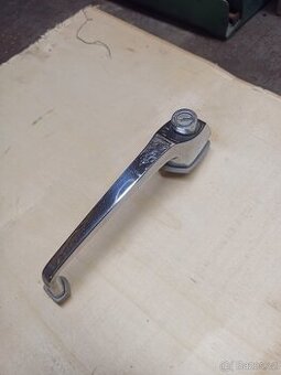 Wartburg 353 klika dveří