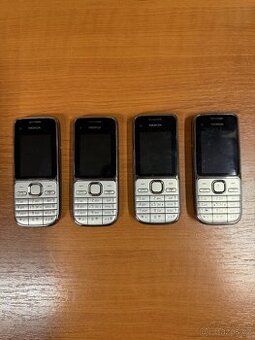 NOKIA C2-01 plně funkční s originální baterií a nabíječkou