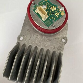 Měnič napětí modul světlometu MERCEDES GLA 247 222.090-02