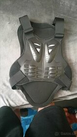 ochranná vesta (body armor)