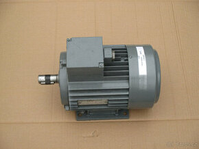 Elektromotor 4AP90L-2 2,2KW 2865 ot./1min.