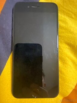 Prodám iphone 8 kdo dá víc toho je