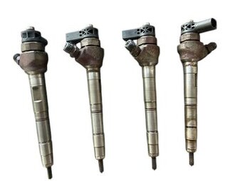 Vstřikovací trysky 2,0 TDI 103 kW Common rail  03L130277Q