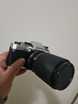 Olympus OM-10 + objektivy