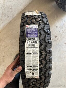 Prodám pneumatiky BFGoodrich 225/75R16