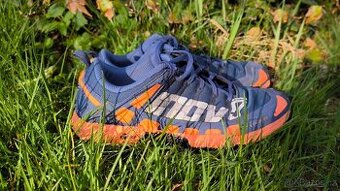 INOV-8 X-Talon 212 Kids Orange (38)