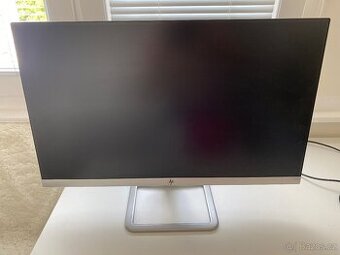 HP LCD 24” - 1
