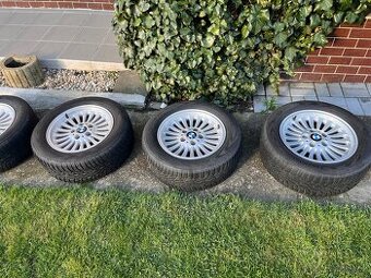 Prodám BMW E39 kola Styling 33 s pneu