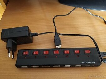 USB hub PremiumCord, 7 portů, vypínače s adaptérem
