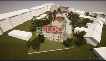 RD s pozemkem a projektem na bytový komplex, Poděbradova ul.