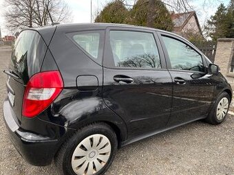 Mercedes A