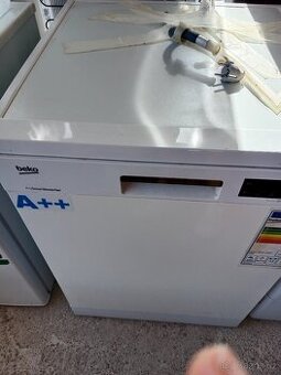 Mycka Beko sirka 60