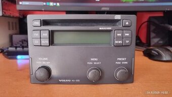 🎵 Autorádio VOLVO HU-555 – plně funkční, s kódem ✅