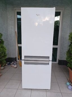Prodám ledničku Whirlpool s mrazákem. - 1