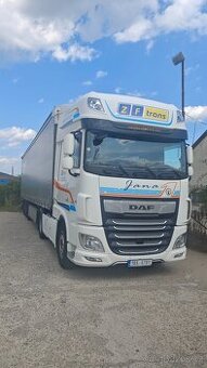 DAF XF 106 a návěs Schmitz