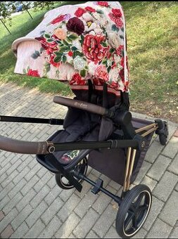 Cybex