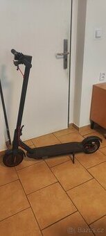 Elektrokoloběžka Xiaomi Mi Electric Scooter Pro 2