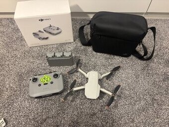 DJI Mini 2 fly more combo