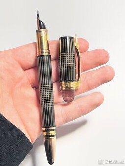MONTBLANC StarWalker red gold